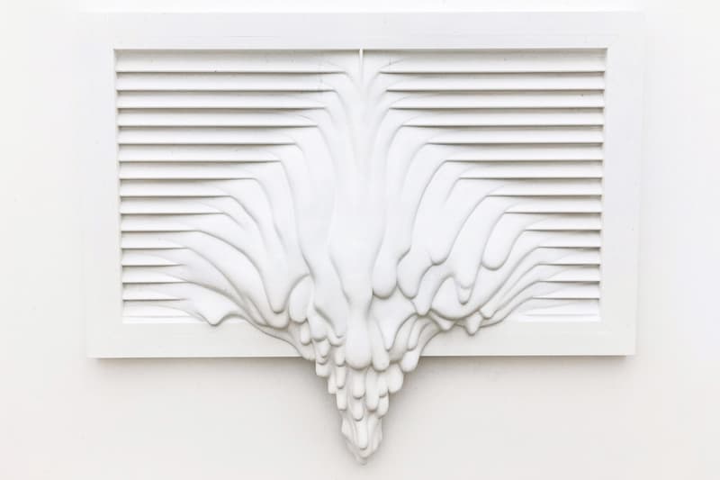 Moving architecture Daniel Arsham exposition biennale Russie