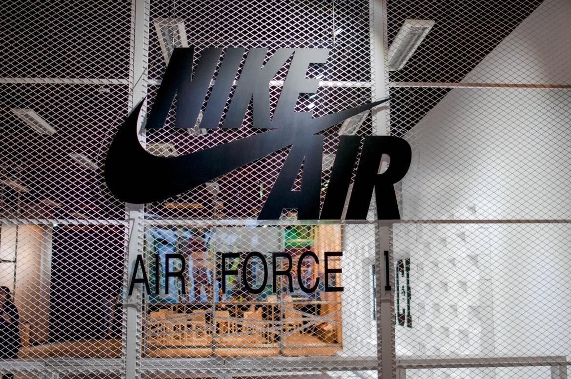 Pop Up Nike Pour Les 35 Ans De La Air Force 1