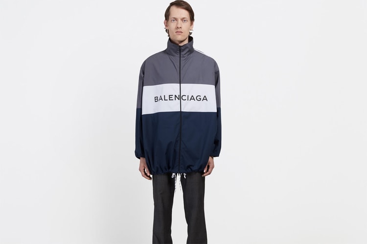 La Collection Printemps/Été 2018 De Balenciaga Est Disponible En Précommande