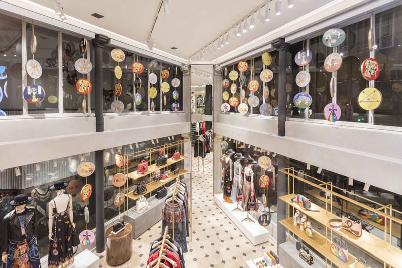 Dior Installe Son Pop-Up Store Rue Saint-Honoré