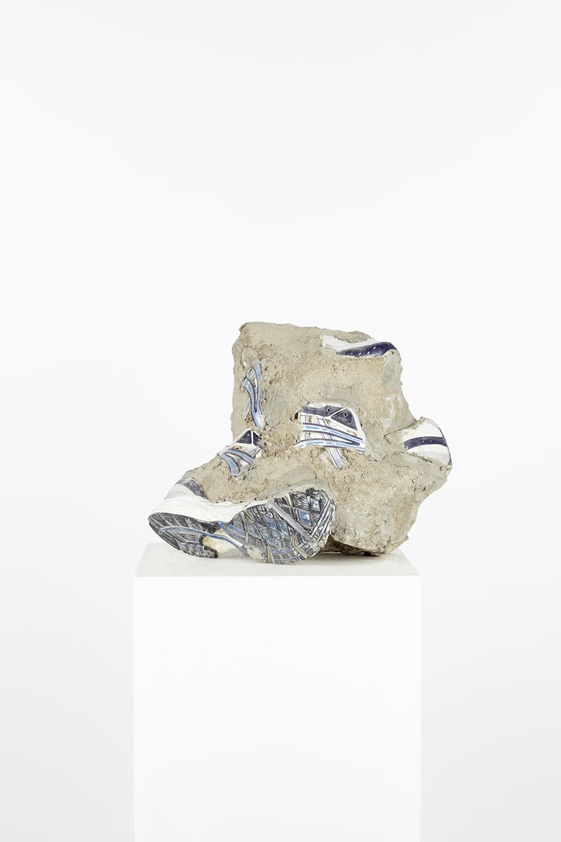 Mathilde Schöbiz Sculpture Sneakers Compression Béton