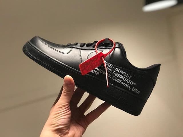 Air Force 1 Noire x Off-White Tenue Par Tommas Olsen