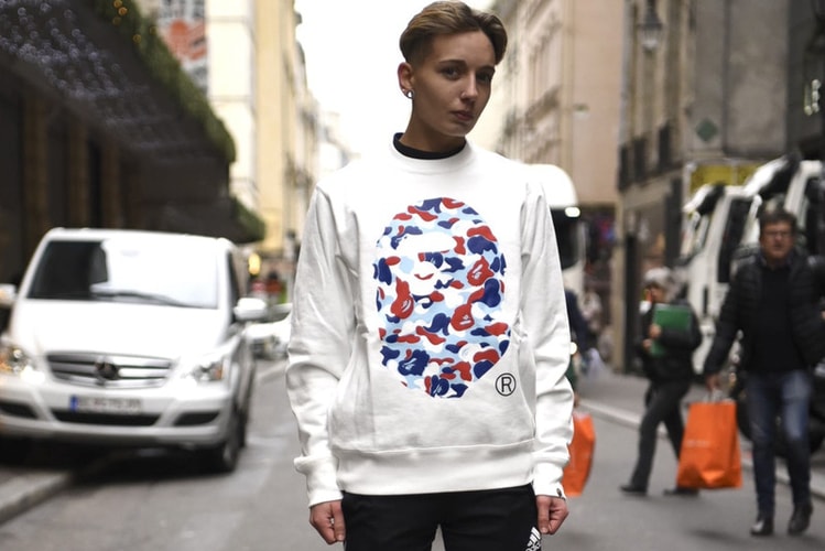 L'Ouverture Du Magasin BAPE À Paris A Attiré Un Grand Nombre De Fans De Streetwear