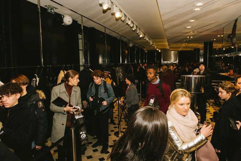 Signature Des Vinyles Travis Scott x Saint Laurent Chez Colette Concept Store Paris 213 Rue Saint-Honoré