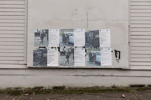 Les Affiches YEEZY Season 6 Mettent En Vedette Kim Kardashian West Dans Le Monde Entier