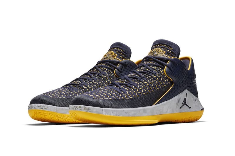 Gros plan Air Jordan 32 Michigan