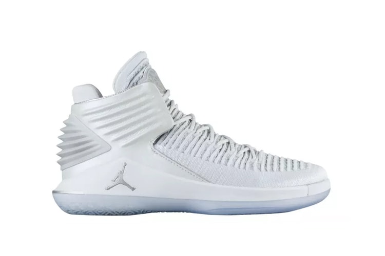 Gros Plan Sur La Nouvelle Jordan 32 "Pure Platinum"