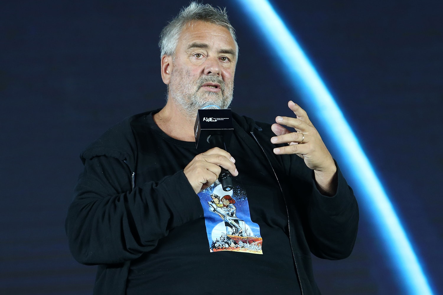 Luc Besson Conférence Valérian et la cité des mille planètes VCG Getty Images
