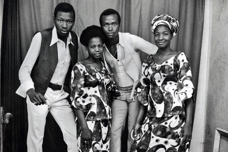Malick Sidibé, Un Grand Photographe À Découvrir À La Gare Montparnasse