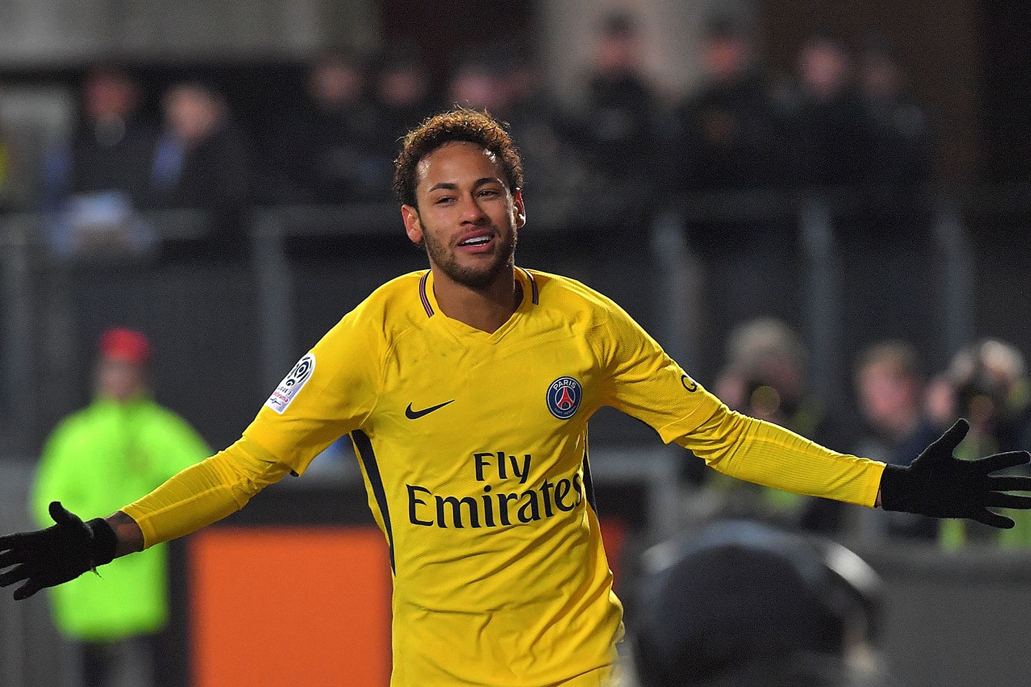 Neymar Jr. Maillot Jaune Paris Saint-Germain Rennes Célébration But