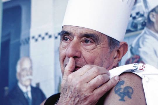 Paul Bocuse Gastronomie Française Bocuse d'Or Chef Cuisinier Gault-Millau Prix Collonges-au-Mont-d'Or Lyon