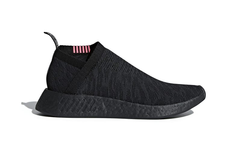 La adidas NMD CS2 Se Décline En "Core Black"