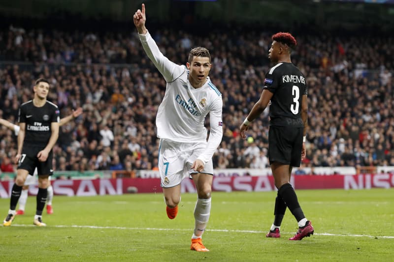 Célébration De Cristiano Ronaldo En Marquant Contre Le PSG