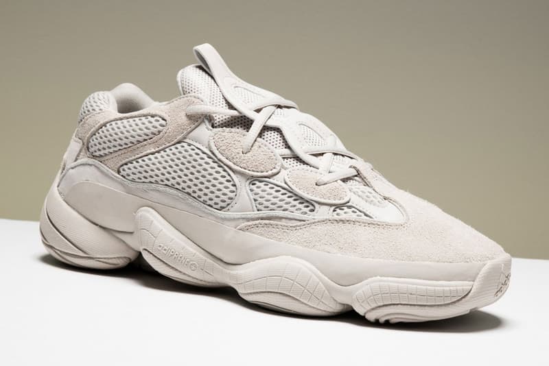 YEEZY 500 Blush gros plan