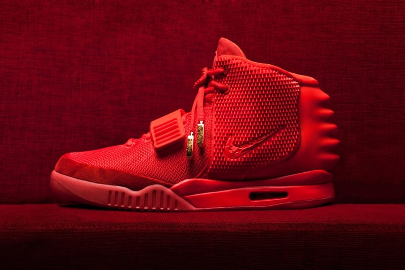 Kanye West Veut Déposer La Marque "Red October"