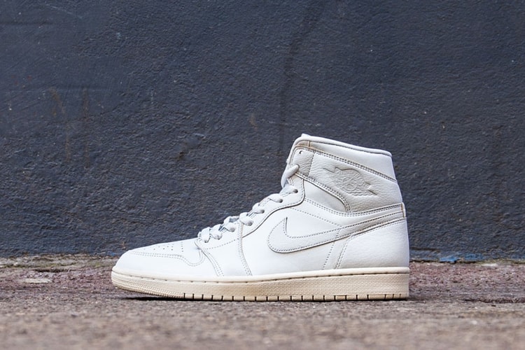 La Air Jordan 1 High Premium S'Offre Un Coloris "Pure Platinium"