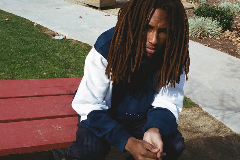 Jetez Un Œil AU Dernier Editorial De FUTUR