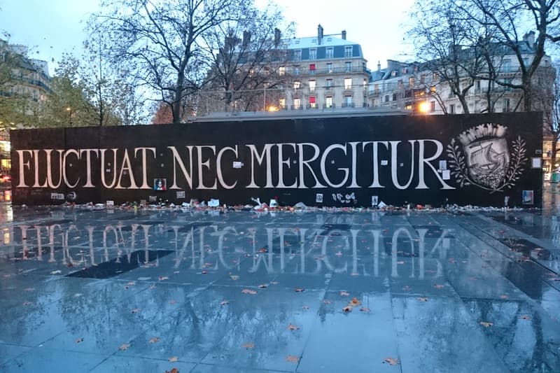 Netflix Documentaire Attentats Parisiens 13 novembre : Fluctuat nec mergitur