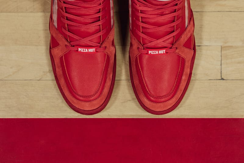 Un Aperçu De La Pizza Hut Pie Tops II