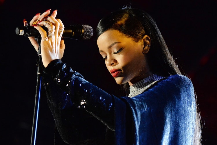 Rihanna Invite Les Internautes À “Se Débarrasser” De Snapchat