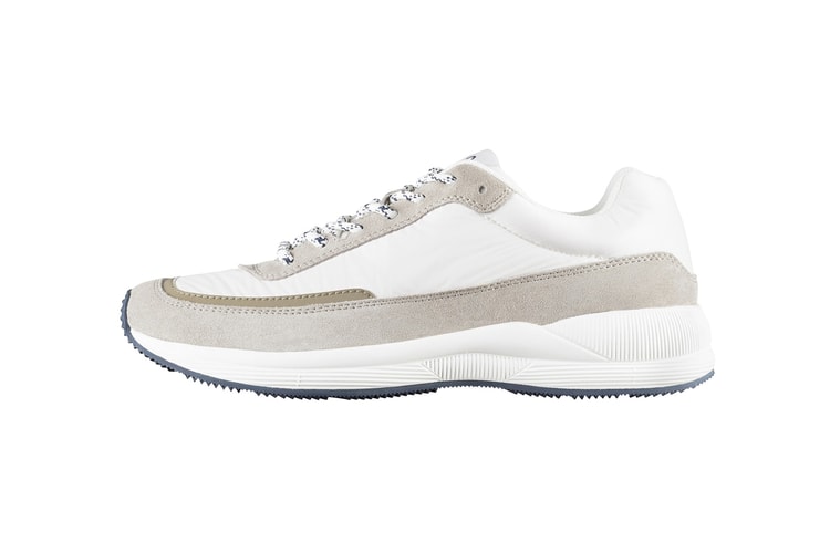 A.P.C Met En Ligne Ses Dad Shoes