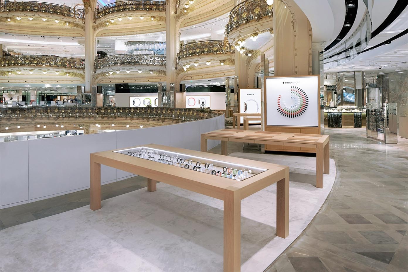 Apple Watch, Galerie Lafayette