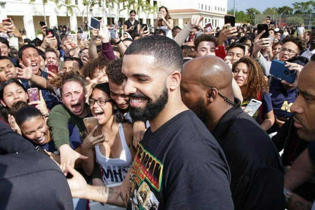 Photo De Drake Au Lycée De Miami