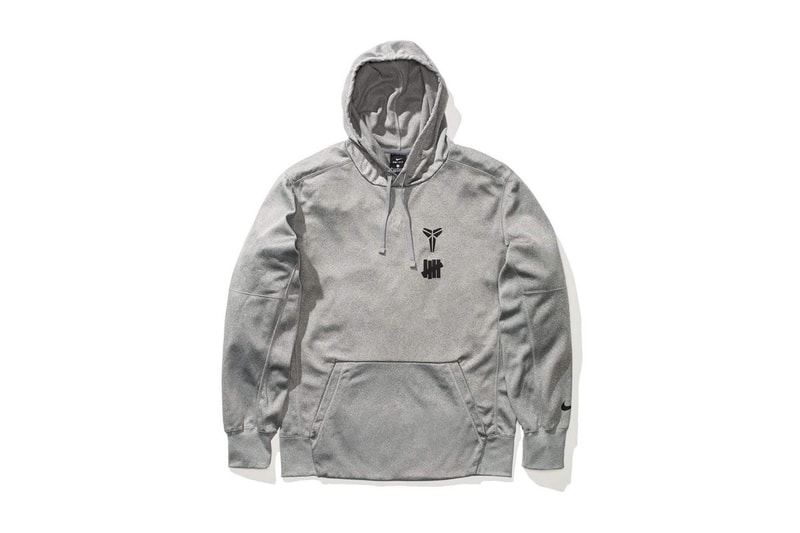 Hoodie UNDEFEATED MAMBA DAY NIKE GRIS