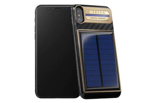 Un iPhone X A 4000€ Rechargeable A L'Energie Solaire