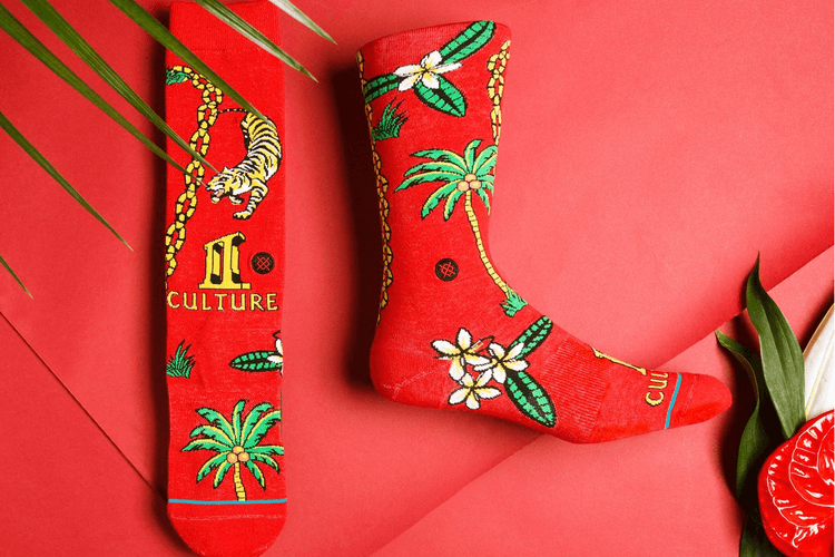 STANCE Et Migos Collaborent Sur Des Paires De Chaussettes Version Palmiers Et Gold Chain