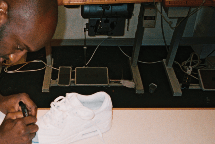 Virgil Abloh Nike The Ten TEXTBOOK