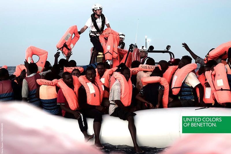 Benetton Déclenche La Polémique Avec Une Publicité Mettant En Scène Des Migrants