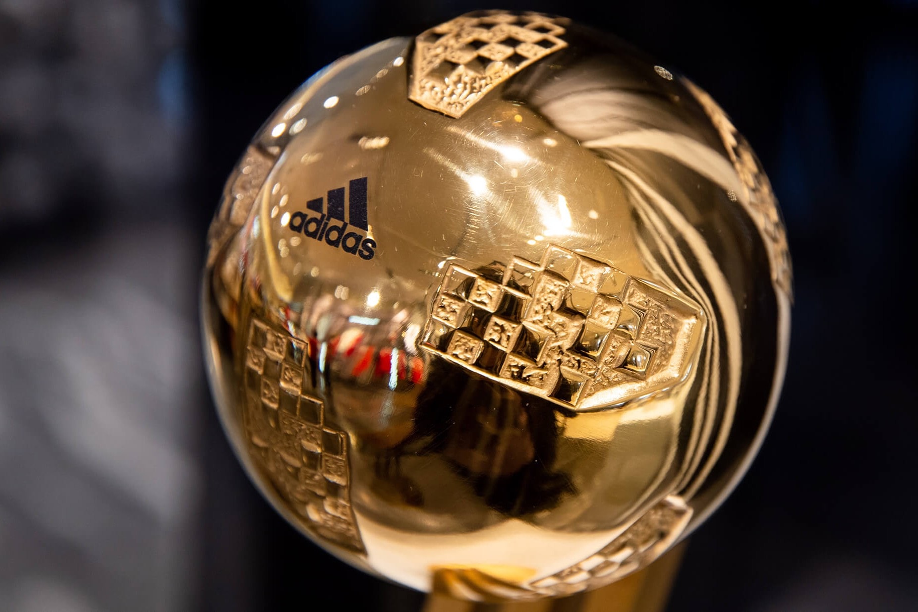 Photo Trophées Coupe du monde adidas