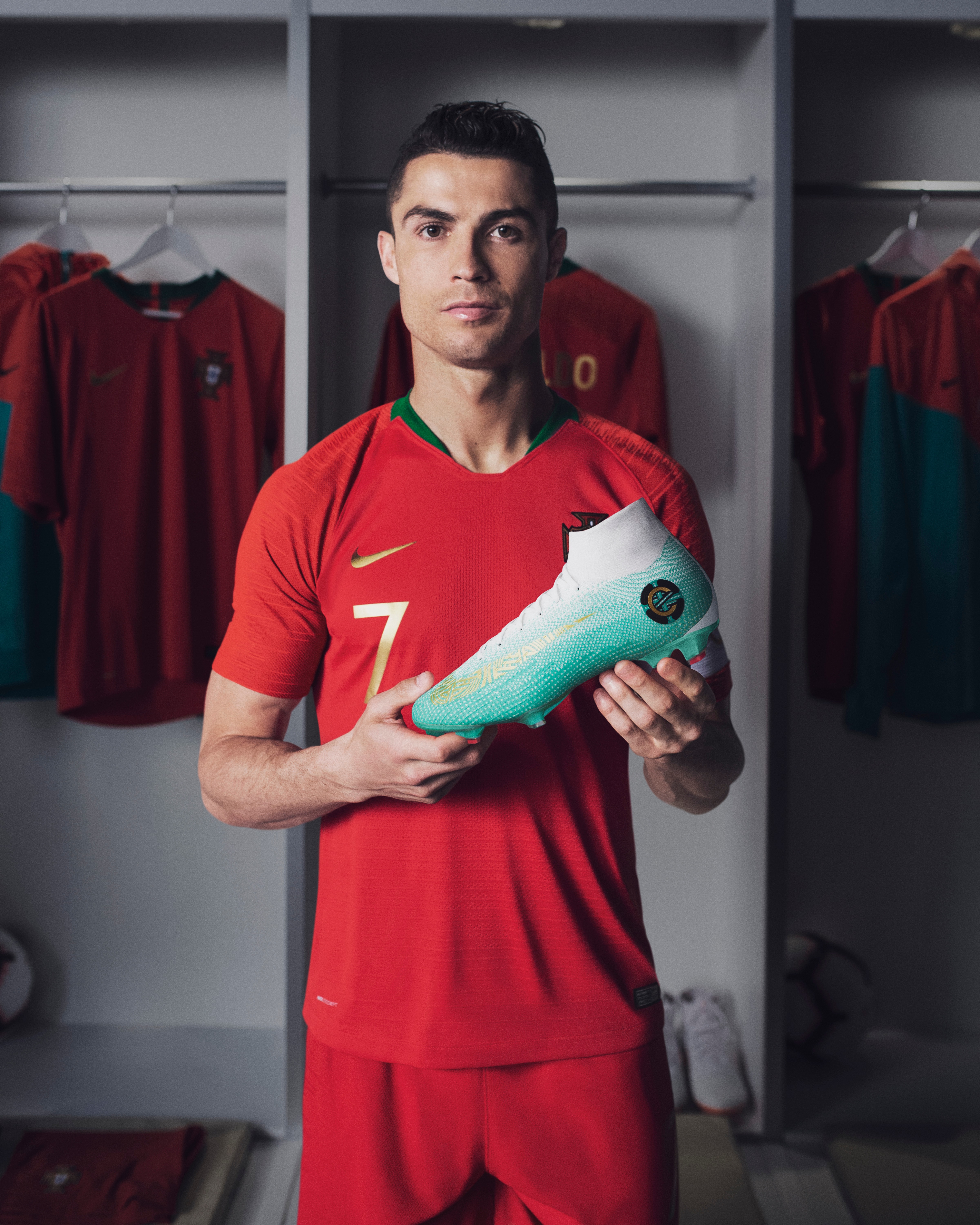 Cristiano Ronaldo, Crampons, Nike Mercurial
