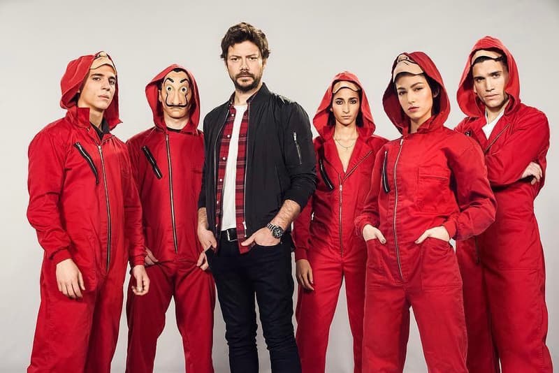 Photo De Groupe 'La Casa De Papel'