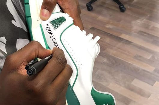 Virgil Abloh Offre Une Paire Inédite De Sneakers Louis Vuitton Low À Don C