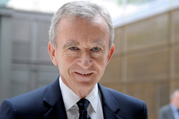 Chez LVMH L'Image Et La Communication Deviennent Une Histoire De Famille