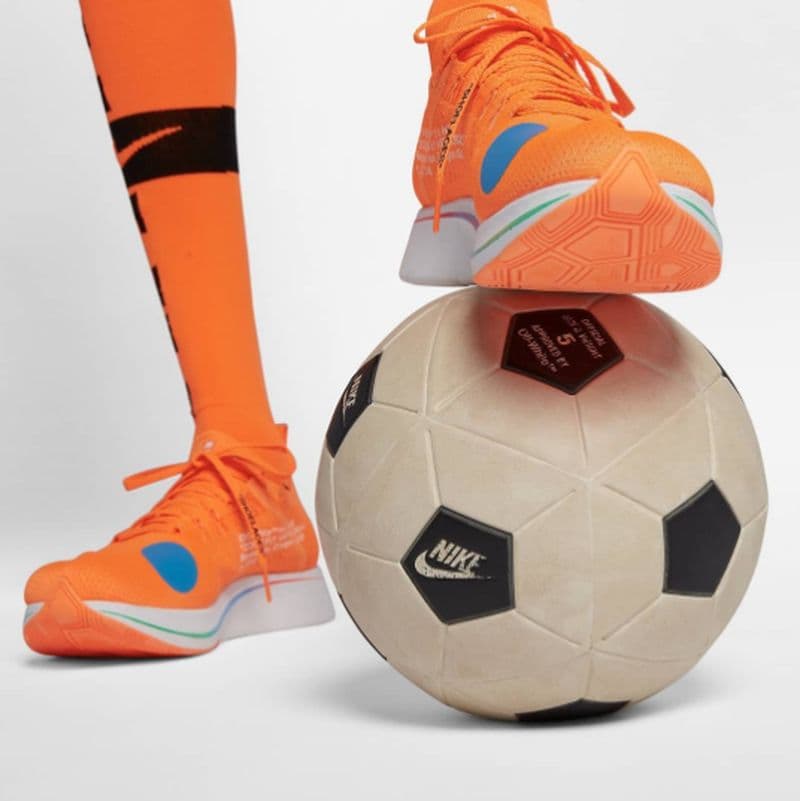 Photo Collection Off-White™ x Nike Football