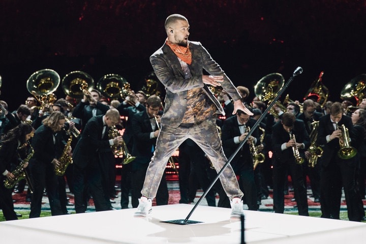 Justin Timberlake Dévoile Une Veste PSG x Air Jordan Jamais Vue Lors De Son Concert À Paris