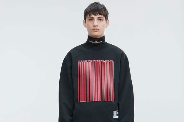 Alexander Wang Dévoile Une Collection Capsule Autour Du Code-Barre