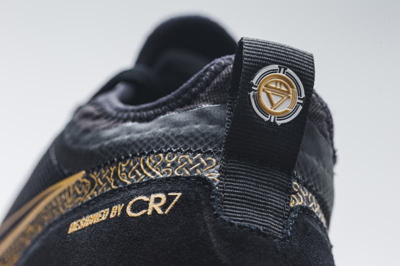 Cristiano Ronaldo, Chine, Crampons, Collection