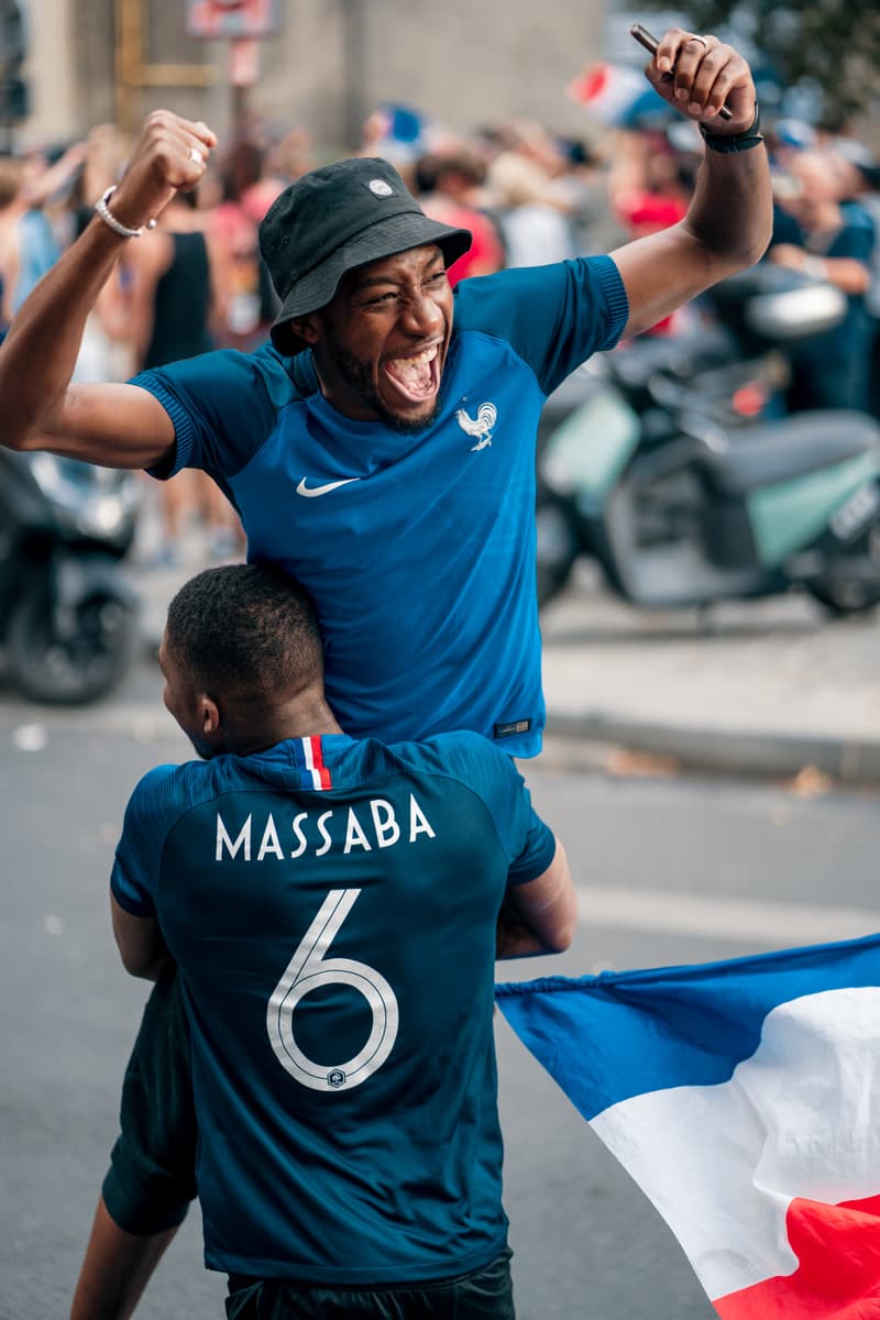 Photo Des Supporters Français