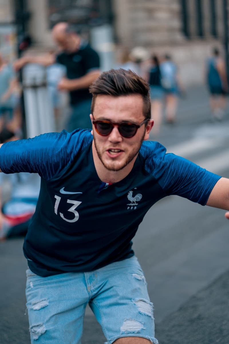 Photo Des Supporters Français