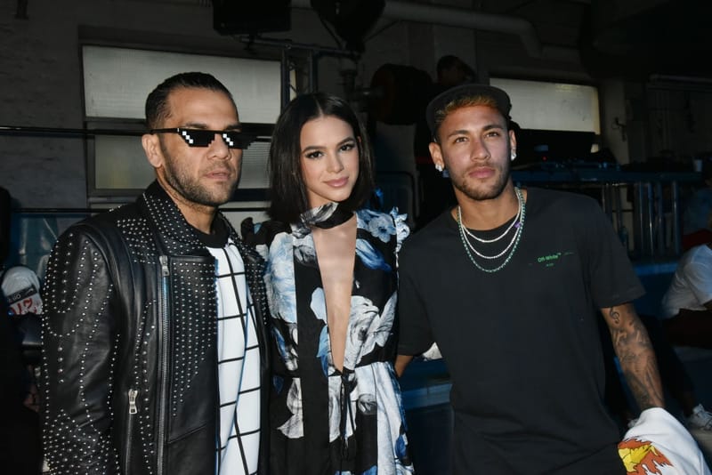 En Images - Dani Alves Et Neymar En Front Row Du Défilé Off-White™