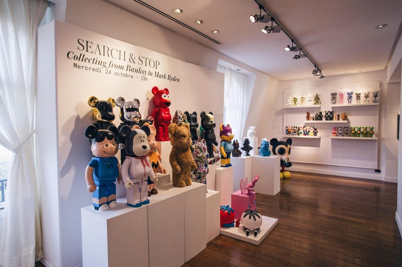 À L'Intérieur De L'Exposition d'Artcurial Dédiée À Banksy, KAWS Et À La Street Culture À Paris
