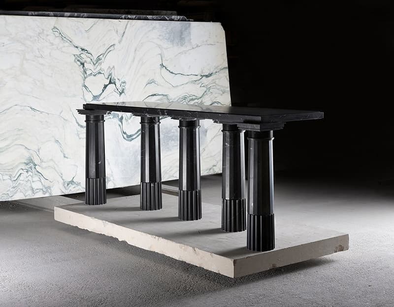 Photo Des Sculptures De Karl Lagerfeld
