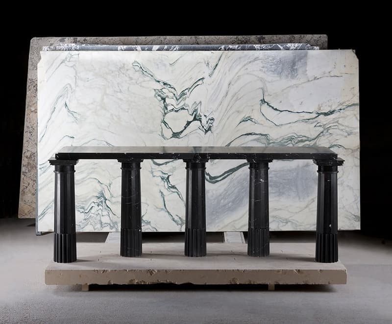 Photo Des Sculptures De Karl Lagerfeld
