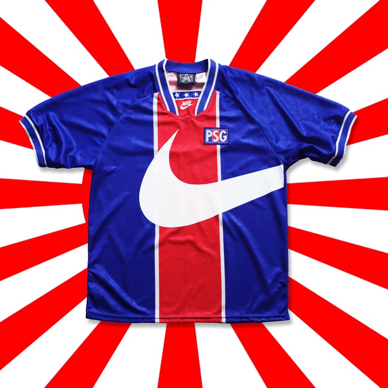 Photo Du Maillot Vintage Du PSG De Golden Cabane