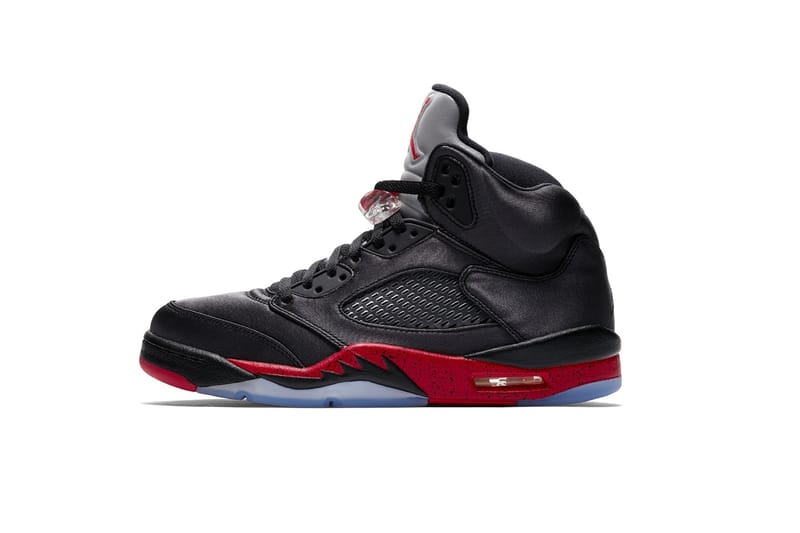 Cette Air Jordan 5 "Université" Droppe Cette Semaine