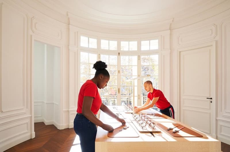 Photos De L'Apple Store Des Champs-Élysées